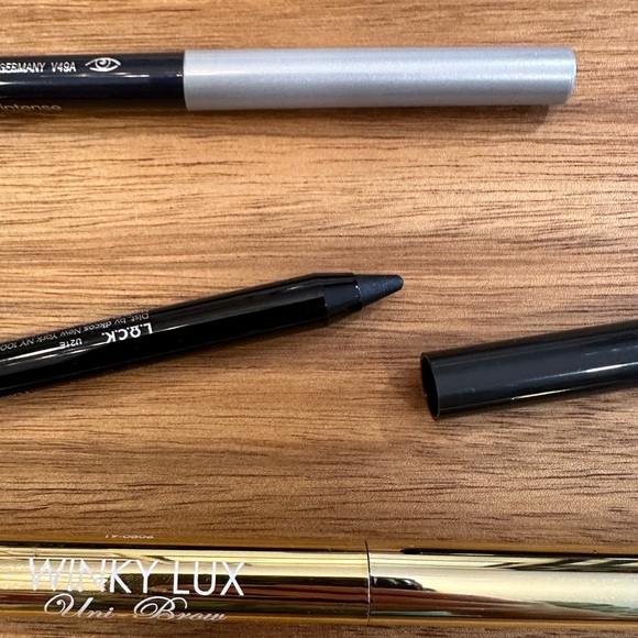 *New* Eyeliner & Eyebrow Bundle, Clinique, Lock It, and Winkylux - Picture 7 of 10